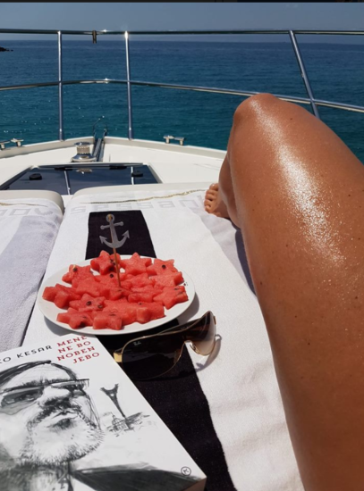 (FOTO) SAMO ZA 18+: Znana Slovenka pokazala obrito muco