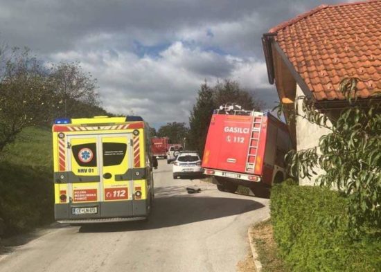 FOTO: Jutranja drama v Tekačevem