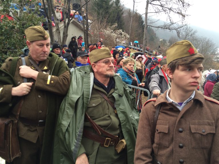 Objavljamo pisni ukaz vodje največje paravojske v Sloveniji: Skrijte orožje!