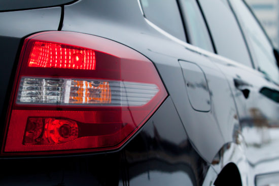 ŠOK V SEŽANI Moška v črnem kombiju vabila dečka (12), nameni so bili sumljivi