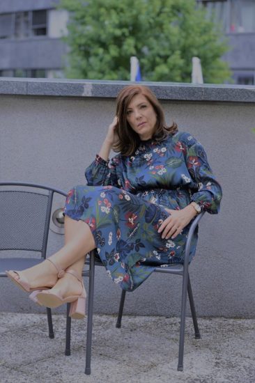 EUGENIJA CARL TERORIZIRA SODELAVCE IN POČNE SKRAJNO NEPRIMERNE STVARI To je pismo njenega nadrejenega