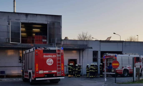 Eksplozija v okolici Ljubljane! Poškodovanih najmanj 7 ljudi, številne evakuirali