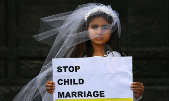 VIDEO: Začetek konca: Nemčija dovoli poroke z otroci, nemško sodišče: Prepoved otroških porok je protiustavna?!