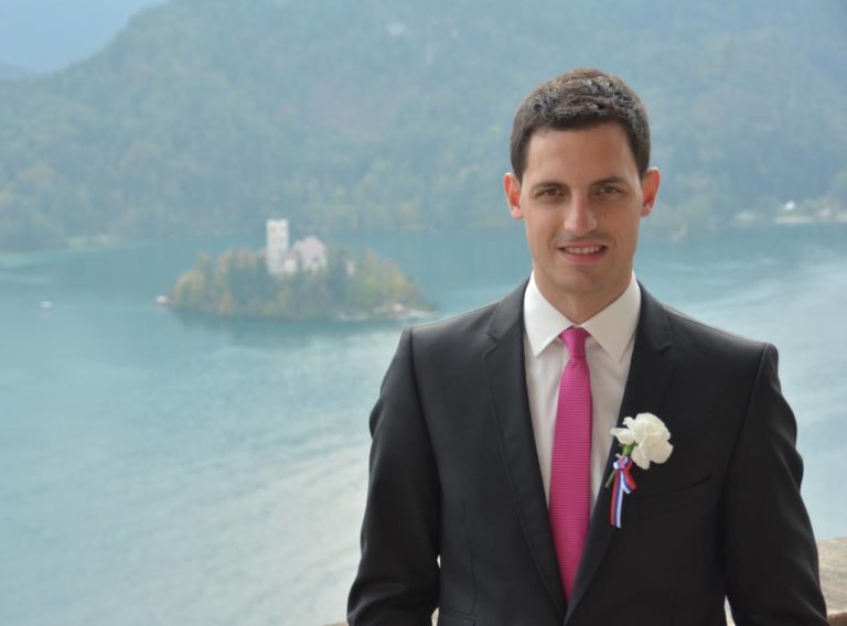 Po aferi Vilfan Marjan Šarec krepi piar: službo dobil še en sosed