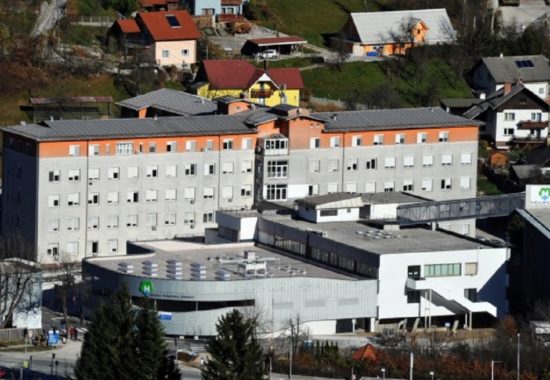 V jeseniški bolnišnici so po požaru, ki je terjal dve življenji, uvedli interni nadzor