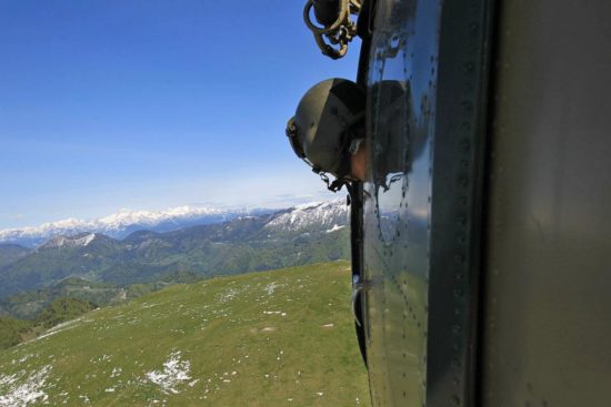 Tragedija v gozdu pri Metliki, ko je priletel helikopter, je bilo že prepozno