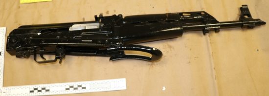 Avtomatske puške v kovčku