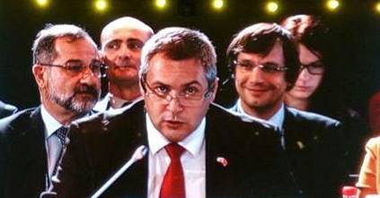 Židanov milijonski posel s Futuro: Odgovor na vprašanje, ali prodaja slovenske perutnine še pada, je škandalozen!