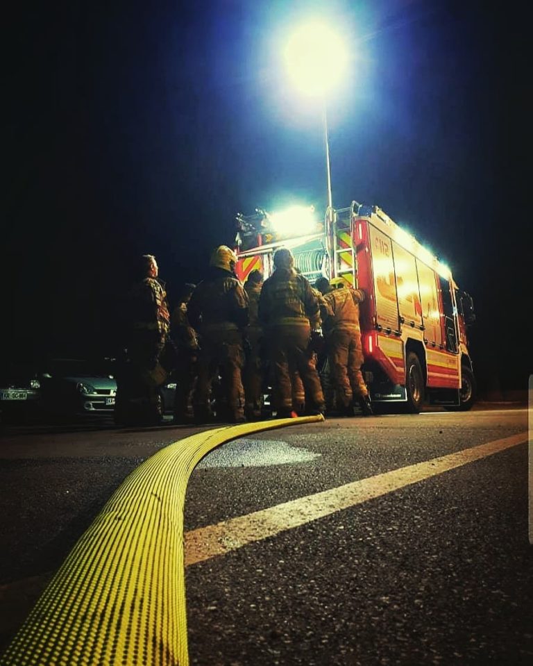 Gasilci reševali žensko v šoku