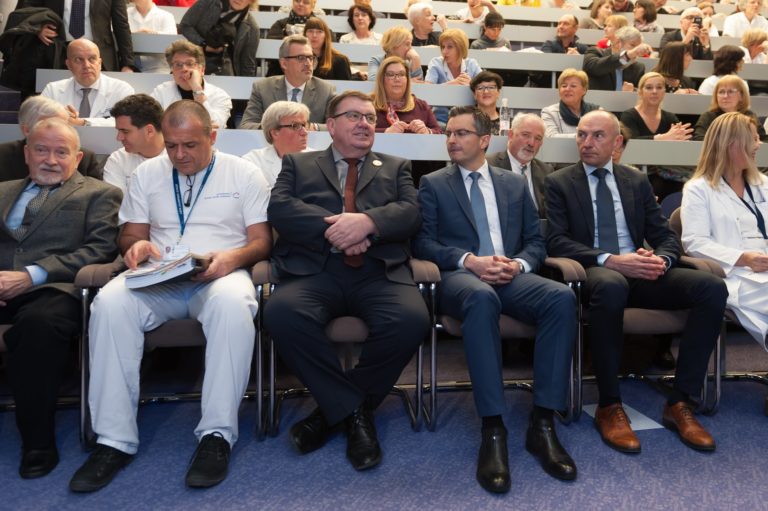 Iz Šarčeve vlade še en minister? Potrdil je naše informacije