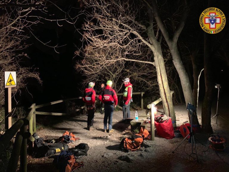 VIDEO: Na obmorski poti, priljubljeni tudi med slovenskimi družinami, umrl 13-letni deček