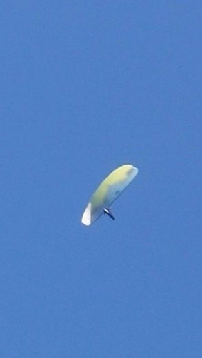 Grozota v zraku nad Kobaridom: Padalcu se je zaprlo padalo