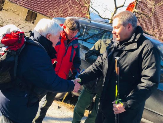 V SD poka, Kučan pa tako lepi