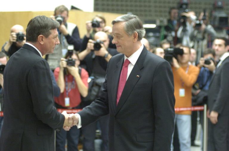 Vroče kadrovanje v KPK, kaj počne Borut Pahor in kaj je počel Danilo Türk: Potrdila, zavrnitve in kaj so leta 2013 arhivirali (I. del)