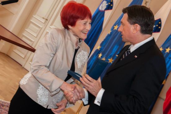 Zdravnica, ki je bolnikom z rakom in njihovim svojcem vlivala upanje, se je poslovila za vedno