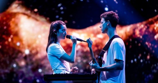 VIDEO: To je nastop, ki je Zalo in Gašperja ponesel do finala! V slovenskem jezik, ki se jima zdi resnično krasen