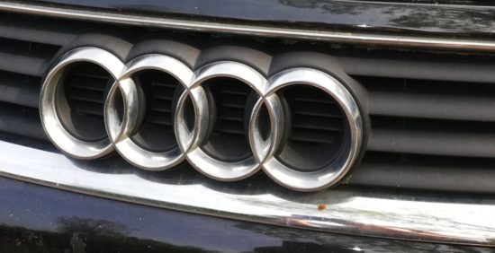 Voznik vozila audi A6 se je vrnil sam