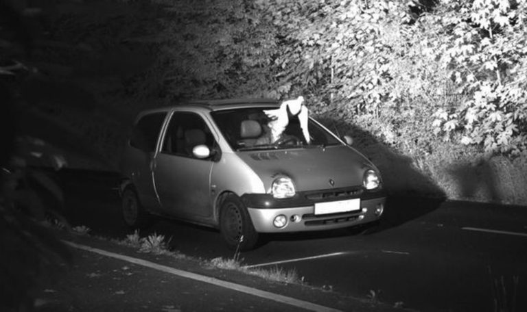 FOTO: To so posneli nemški policisti, “Sveti Duh” s posnetka je voznika rešil kazni