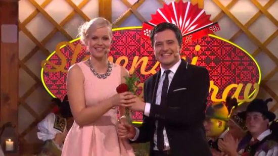 Modrijan Blaž le spregovoril o svoji poroki, gledalce in sovoditeljico pustil brez besed