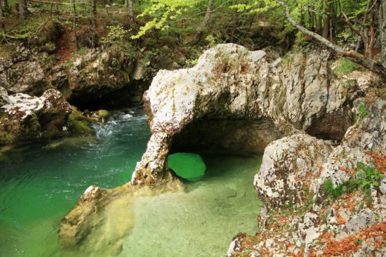 Smrt v Bohinju! Slovenko pokopala skala