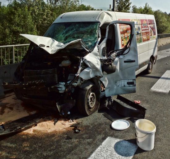 FOTO: Grozljivi prizori s štajerke! Poročajo o smrtni žrtvi, več je poškodovanih
