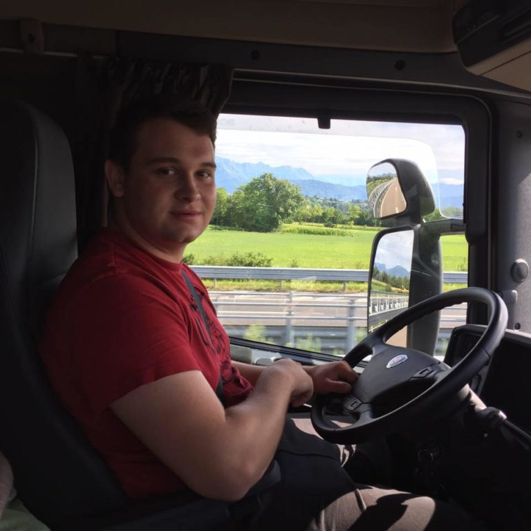 VIDEO: Zadnje slovo od mladega očka Aljaža (26), ki ga je vzela cesta