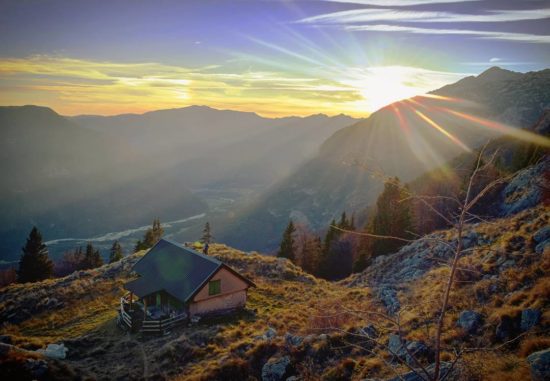 Grozno: planinec nad Bovcem dehidriral