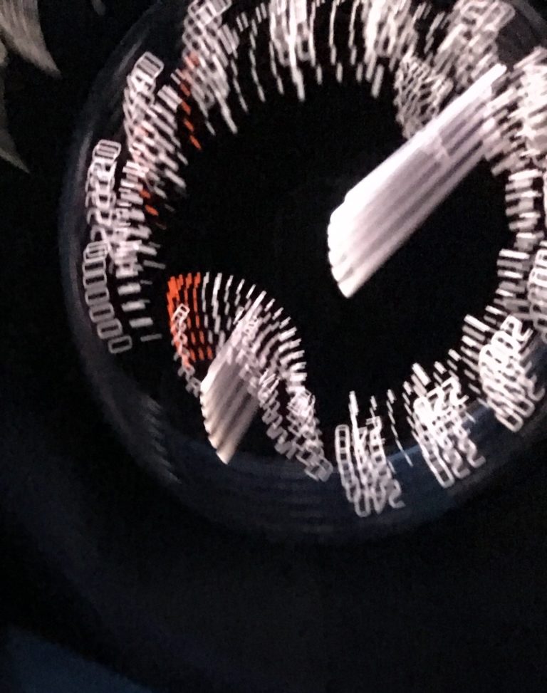 Ne boste verjeli, koliko je vozil čez naselje