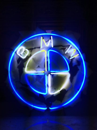 BMW sam sporočil, da je prišlo do nesreče, a Primožu (23) ni bilo več pomoči