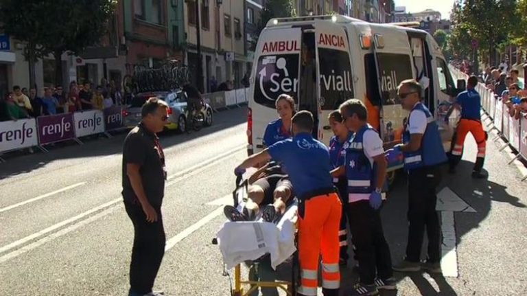 VIDEO: Šok na dirki po Španiji! Slovenski adut obležal sredi cestišča