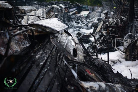 FOTO: To je razdejanje po požaru v Ljubljani, posredovalo 168 gasilcev