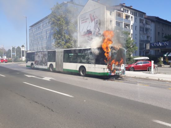 VIDEO: Na Dunajski gori avtobus