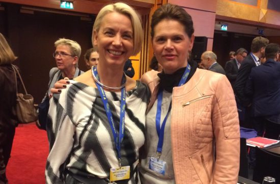 Vse o Angeliki Mlinar, njenih Angelskih keksih in partnerju, ki je bil nadzornik Mercatorja