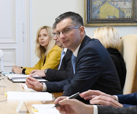Objavljamo dokument, ki ga je Šarec podpisal na seji, pri sklicu katere je obšel predsednika države, parlamenta in vodjo opozicije