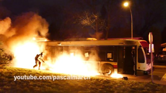 Drama pri Požegi! Zagorel poln avtobus z otroki