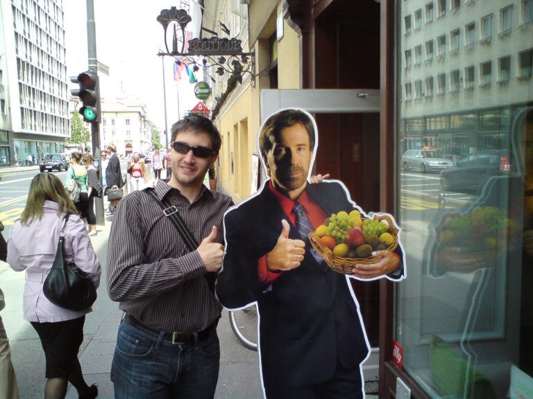 Včasih je pisal sporočila za javnost Mladega foruma SD, zdaj jih bo za Banko Slovenije