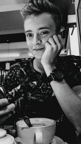 Karina išče 14-letnika: Pogrešam brata