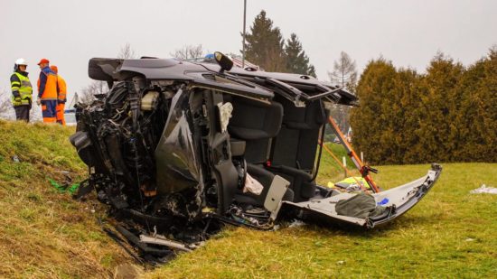 FOTO: Ženska umrla na kraju, druga oseba v bolnišnici