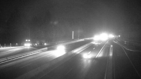 Zaradi nesreče zaprta avtocesta