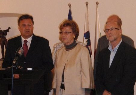 Proračunski interesi Rudija Rizmana ali kako se je v imperij, ki je zrasel iz njegovega zasebnega inštituta, od davkoplačevalcev prelilo že več kot deset milijonov evrov