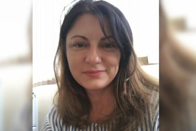 Policistka ubila starše in brata: Nenehno so se prepirala, ker ni bila poročena