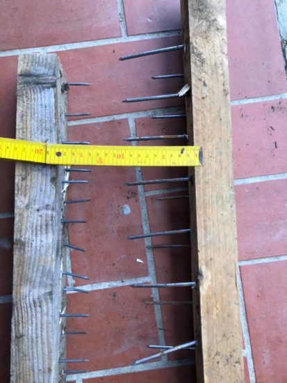 FOTO: Groza pohodnika sredi Pohorja: Na tole je stopil z obema nogama