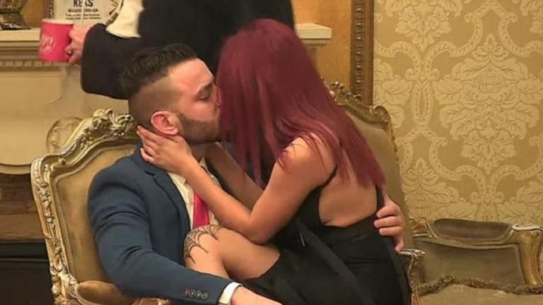 Škandal v resničnostnem šovu: Mladoletna Palčica je noseča