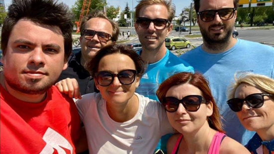 FOTO: Norčevanje vidnih predstavnikov SD iz epidemije: Pa kaj se greste? F…ing neodgovorno in nespoštljivo do tistih, ki ukrepe spoštujejo