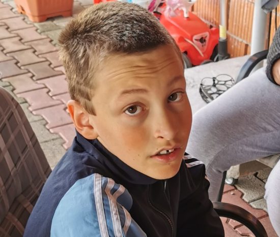 Kaj se dogaja?! Danes spet pogrešan 13-letni deček!