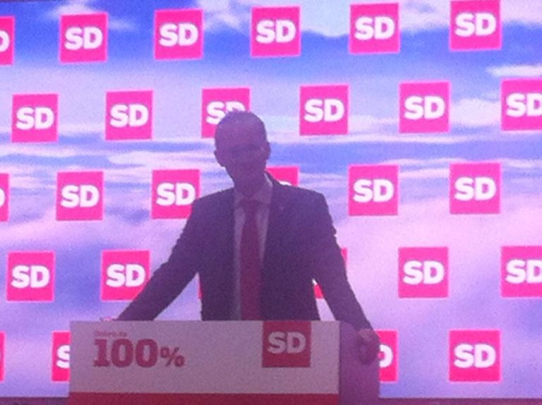 Politični obračun politika, ki je stranko SD skoraj popeljal do izumrtja: “kot da je Slovenija v vojni”