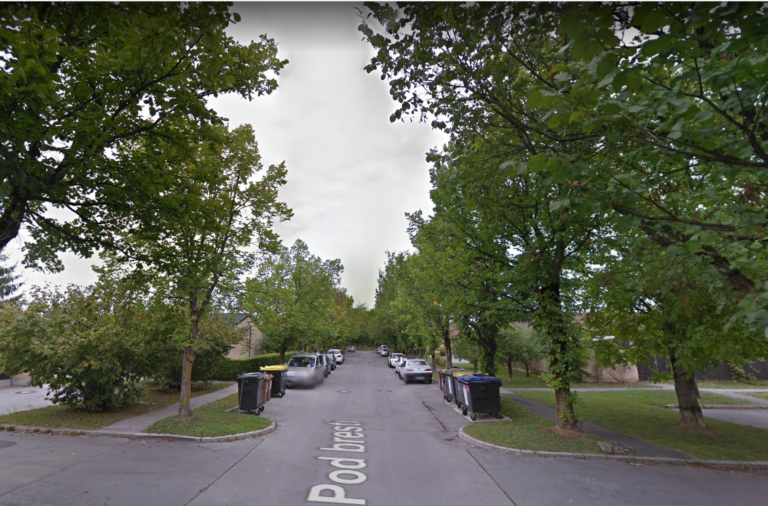 Požar v Murglah v naselju vrstnih hiš