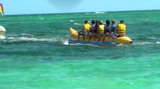 Na Kornatih umrl deček, medtem ko je gliser vlekel banano