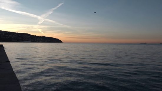 Šok, med Žusterno in semedelskim mandračem naj bi izginila plavalka