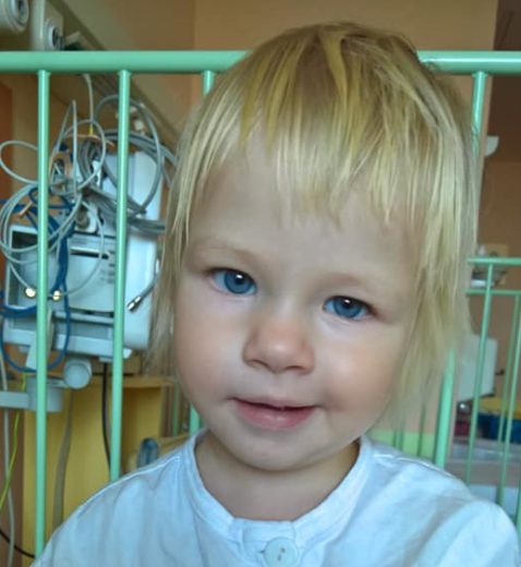 Mala Ema izgubila bitko z rakom: Danes hodimo od njenega doma do Ljubljane, njej v spomin in nam v opomin